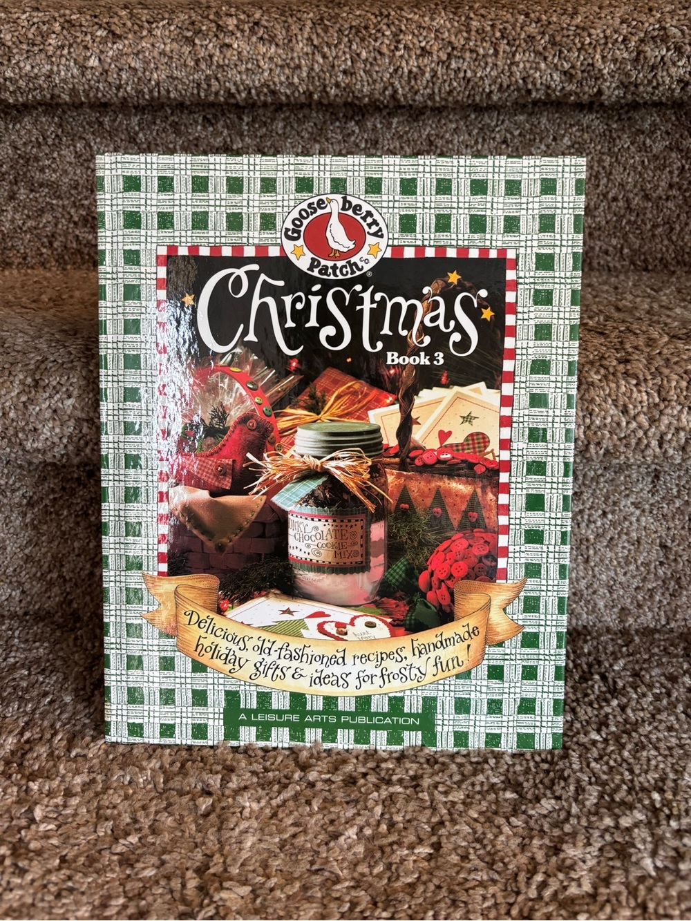 Gooseberry Patch Christmas Book 3 - Green Plaid Cover